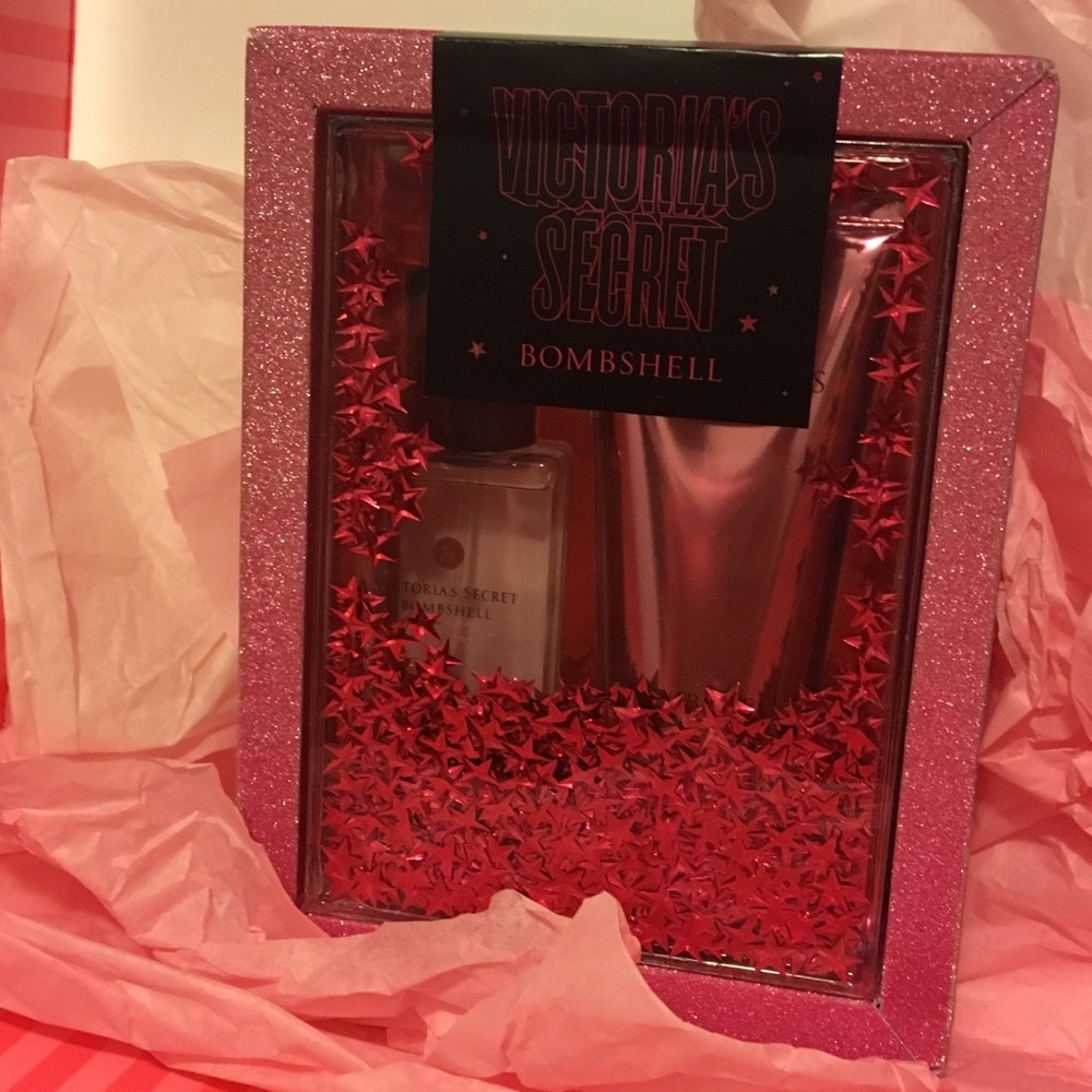 Victoria’s secret Bombshell Gift set